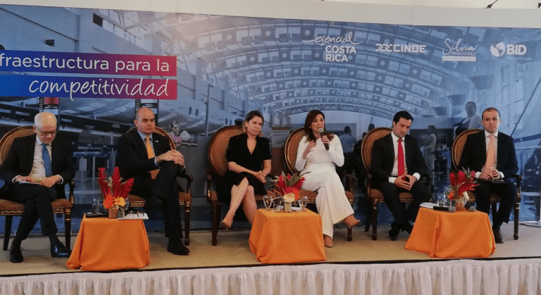 Silvia Hernández: Modelo de concesión es clave para impulsar desarrollo de obra pública