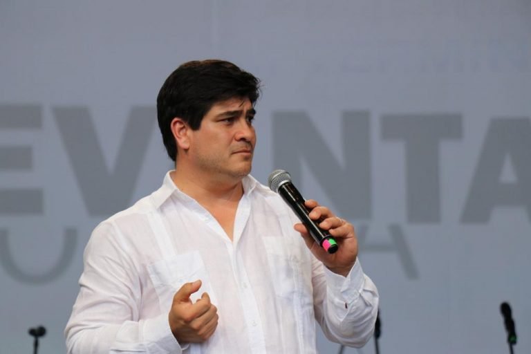 Popularidad de Carlos Alvarado se dispara a un 65% de aprobación según CIEP-UCR