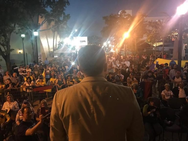 Dolanescu: Que esta noche oscura del comunismo del Siglo XXI se acabe de una vez por todas