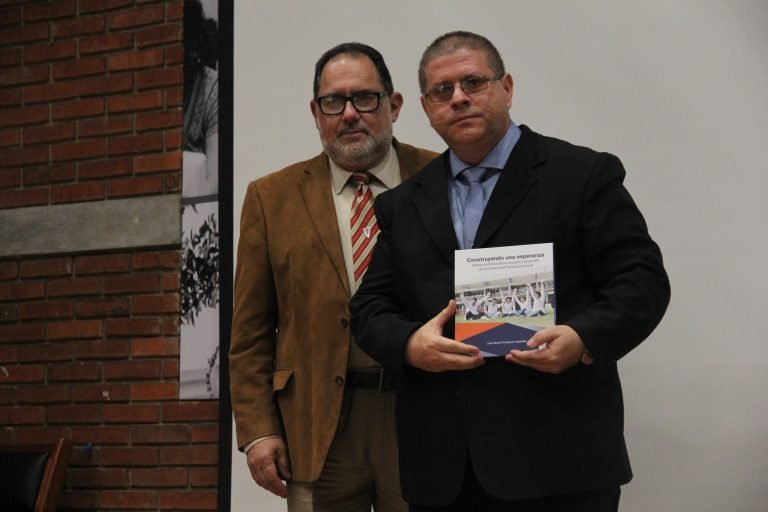 Historia de la creación y desarrollo de la UTN es narrada en un libro