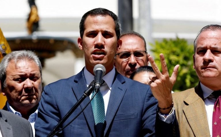 Guaidó no descarta autorizar intervención de EE.UU. en Venezuela