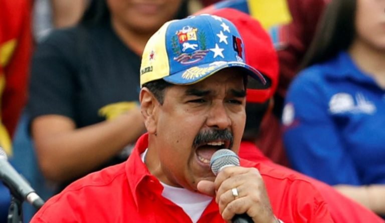 Maduro propone adelantar elecciones parlamentarias en Venezuela