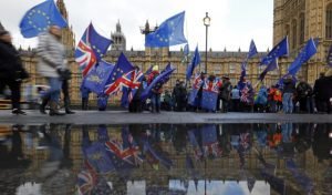 Parlamento británico vota sobre una salida de la UE sin acuerdo