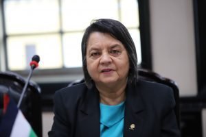 Diputada Montiel solicita intervención de autoridades ante fuertes olores en Liberia