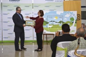 Correos de Costa Rica presenta la Emisión Energías Limpias