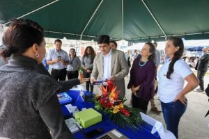 Más de 300 personas definen ruta para su inserción en el mercado laboral