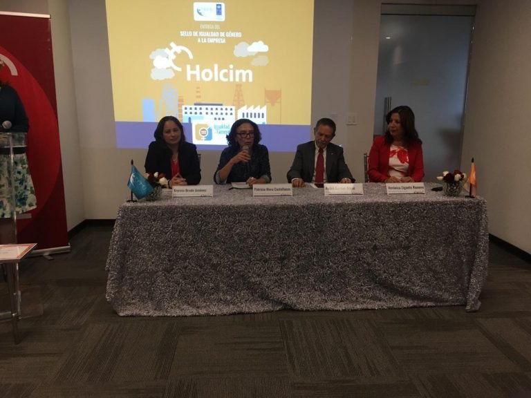 Holcim, primera empresa del sector industrial en recibir Sello de Igualdad de Género