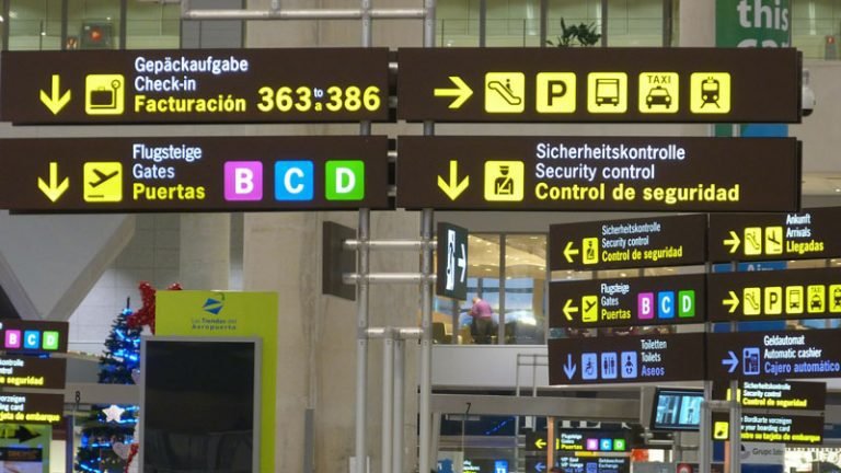 Aeropuertos españoles adoptan el lenguaje inclusivo