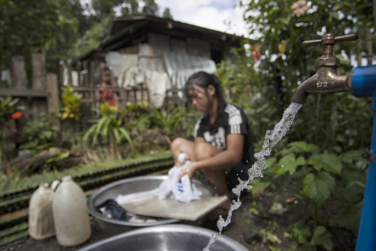 BID promueve nuevo paradigma para universalizar acceso al agua y saneamiento básico