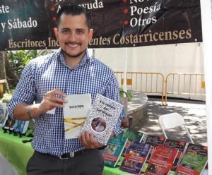 Escritor costarricense publica su segunda obra: A la sombra del San Miguel