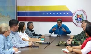 Maduro ordena racionamiento eléctrico en Venezuela, Guaidó lo llama “farsa”