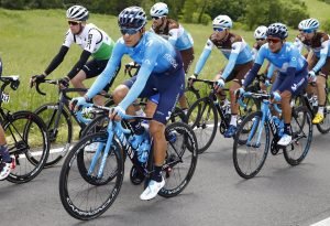 Andrey Amador continúa dentro del Top 10 del Giro de Italia