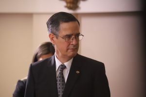 Luis Antonio Sobrado anunciaría hoy que se separa del proceso electoral 2022