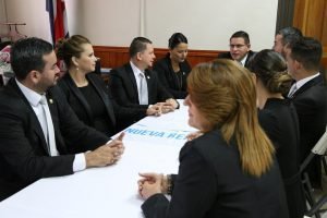 Nueva República: Prohibir huelgas políticas es antidemocrático