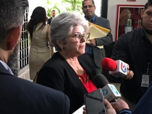 Ministra de Hacienda solicita ajustes al texto sustitutivo de eurobonos 
