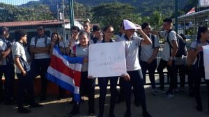 Partido de los Trabajadores condena la represión contra estudiantes de secundaria