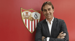 Julen Lopetegui dirigirá al Sevilla por tres años