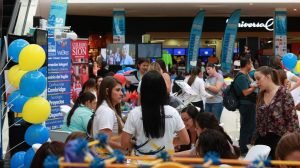 Escuelas y colegios privados presentan su oferta educativa en Lincoln Plaza