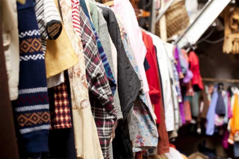 Gobierno impone fuertes limitaciones a importación de ropa usada