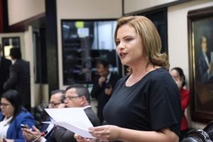 Carmen Chan: Al PAC les está quedando muy grande la camiseta