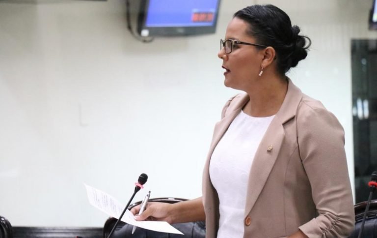 Azofeifa denunció que proyectos por ₡10.000 millones no se han ejecutado en Limón