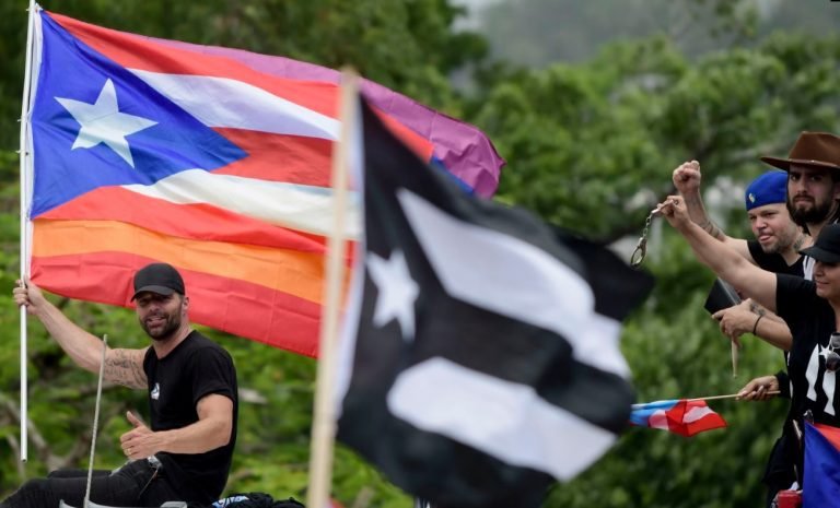 Puertorriqueños temen por el futuro si Rosselló no renuncia