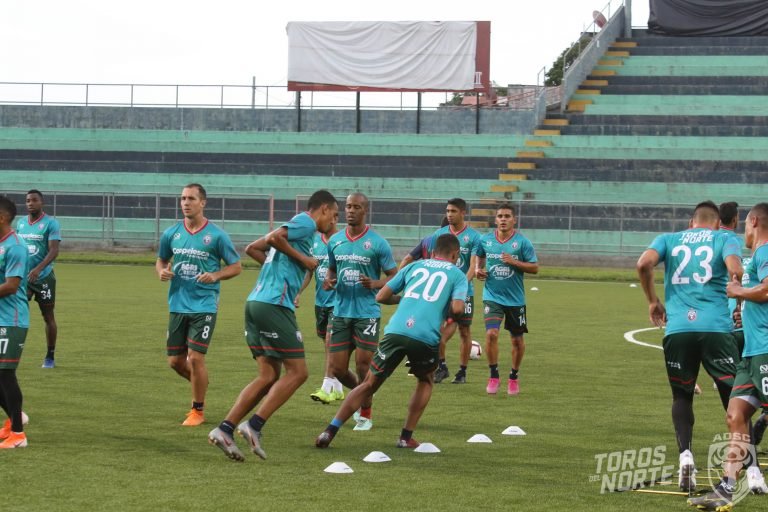 AD San Carlos debutará esta noche a nivel internacional