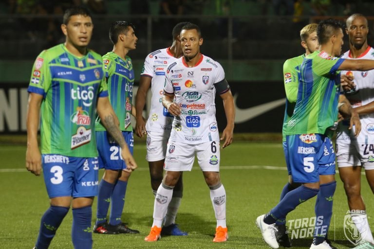 San Carlos luchará por la Liga Concacaf en el Morera Soto