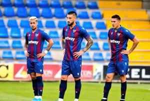 Óscar Duarte listo para debutar con el Levante en La Liga