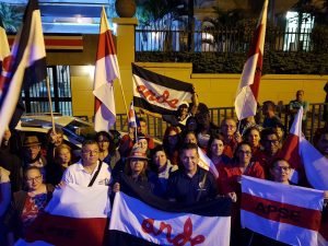 APSE y ANDE hacen un llamado a continuar la lucha contra ‘ley antihuelgas’