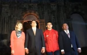 Carlos Alvarado: Menos será la vagabundería o los privilegios los que nos hagan un país desarrollado