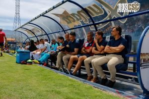 Martín Arriola no continúa como técnico del Cartaginés