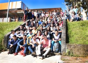 TEC brinda oportunidades de superación a más de 1.400 jóvenes de zonas alejadas