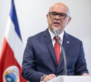 Viceministro del MOPT es nombrado canciller