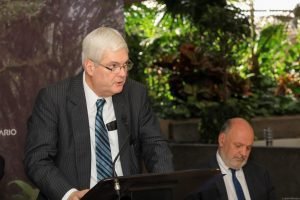 Ventura deja cancillería para asumir como representante permanente de Costa Rica ante la OEA