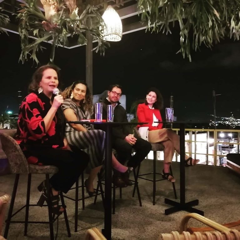 Realizan foro de estrategias de fomento al sector diseño del Área Metropolitana