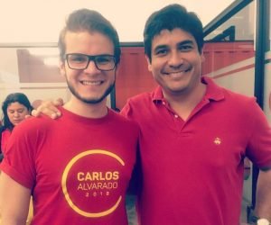 Fanático de los procesos socialistas latinoamericanos es uno de los asesores de datos del gobierno