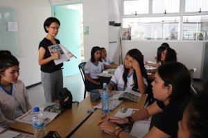 40 mujeres en estado vulnerable se capacitan gratis en inglés por medio de alianza