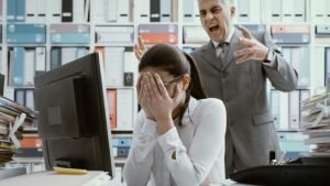 Dictaminan proyecto de ley para frenar acoso laboral