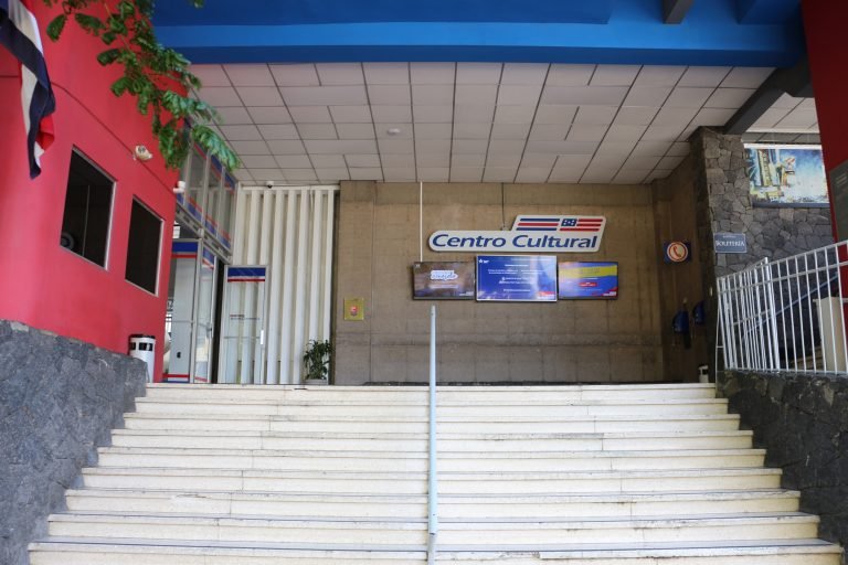 Centro Cultural Costarricense Norteamericano dará taller de capacitación online y gratuito a profesores de inglés