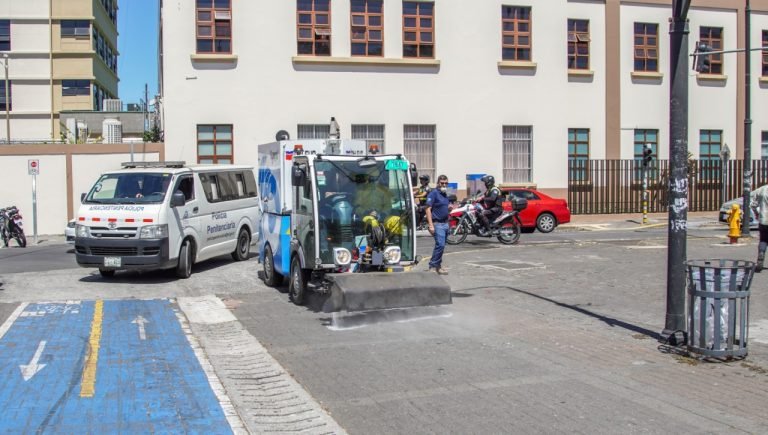 Lavadoras de la Municipalidad de San José desinfectarán alrededores de hospitales capitalinos