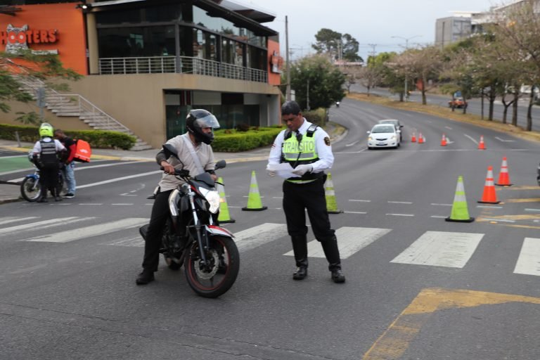 Semana Santa dejó cerca de 8000 infracciones a la Ley de Tránsito 