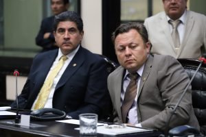 Partido Republicano, partido en dos