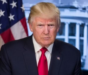 Twitter alerta por los mensajes de Trump definiéndolos “potencialmente engañosos”