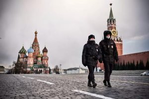 Rusia: Popularidad de Putin a mínimos históricos por COVID-19