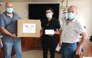 China dona 25 mil mascarillas para Ferias del Agricultor