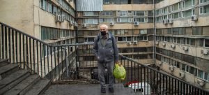 Contagiarse o morir de hambre: el dilema de muchos trabajadores durante pandemia de coronavirus