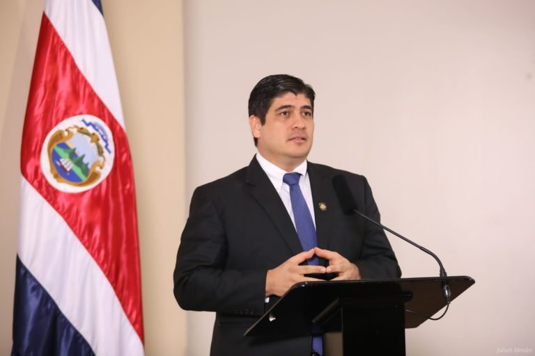 Sala Tercera resuelve que teléfonos y computadora de Carlos Alvarado podrán revisarse en caso UPAD