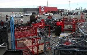 Empresas envían mensajes de apoyo a las protestas en EE.UU.