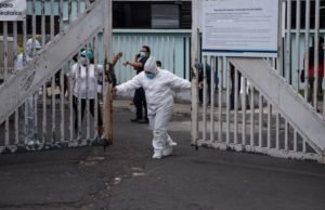 Médicos guatemaltecos víctimas del virus